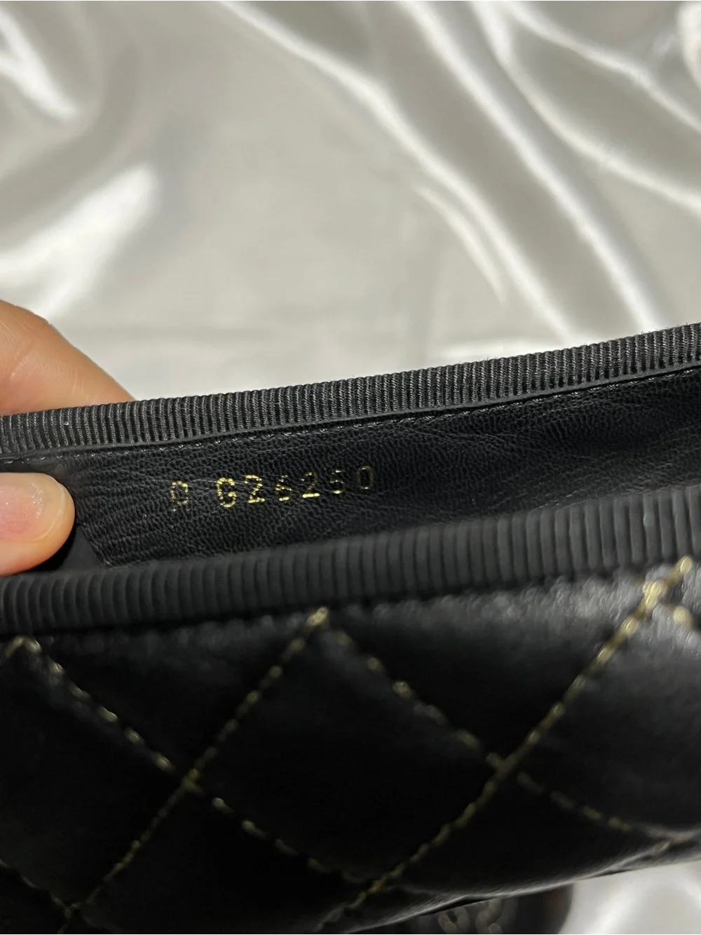 CHANEL Black Quilted Leather Ballet Flats with CC Logo